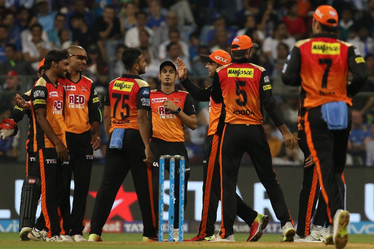 Twitter reacts as Mumbai Indians choke badly on Sachin’s birthday